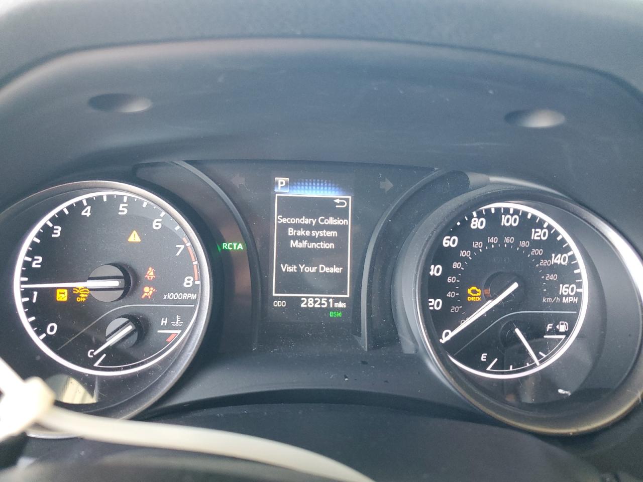 TOYOTA CAMRY SE NIGHT SHADE