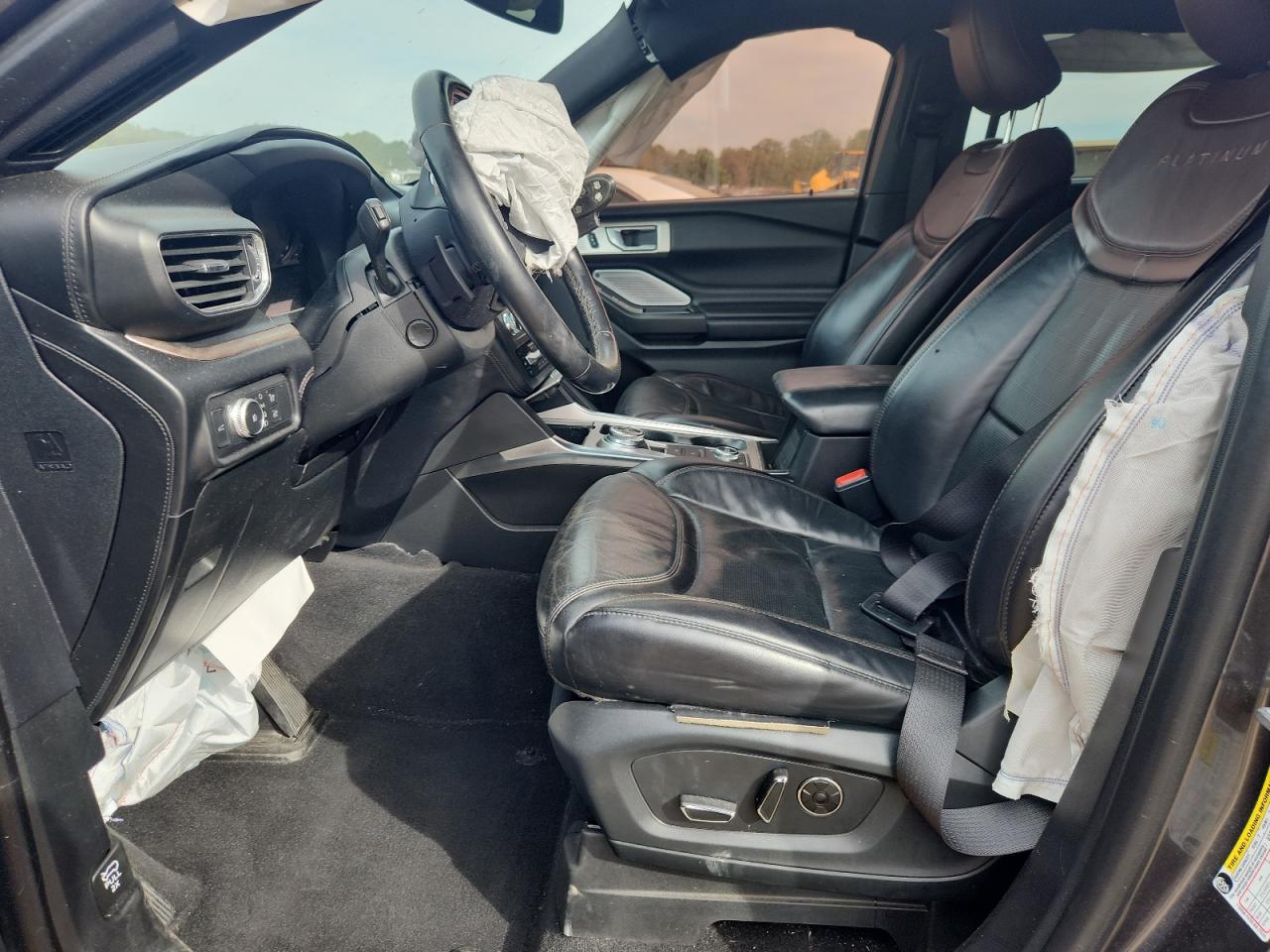 FORD EXPLORER PLATINUM