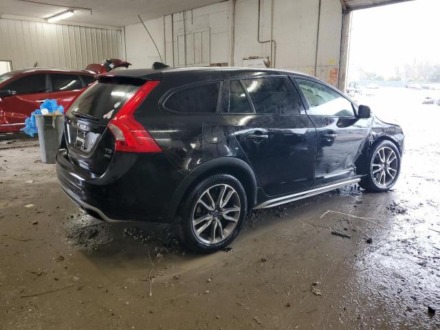 2018 VOLVO V60 CROSS - YV440MWK6J2057176