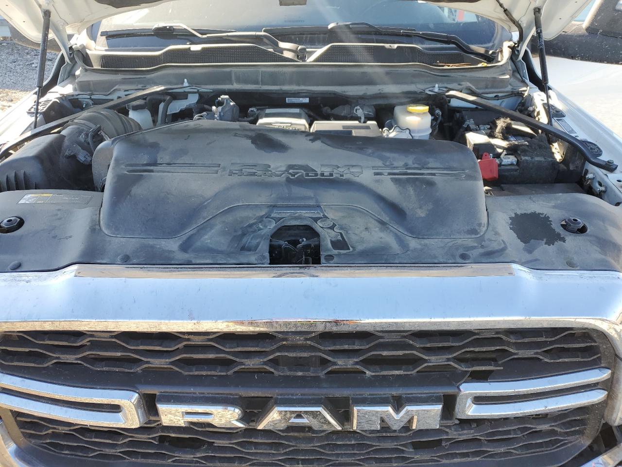 RAM 2500 TRADESMAN