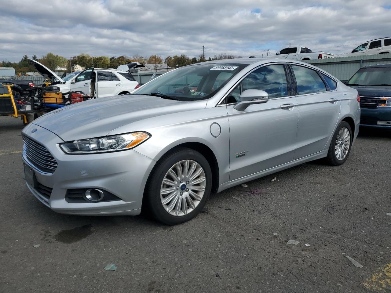 FORD FUSION SE PHEV