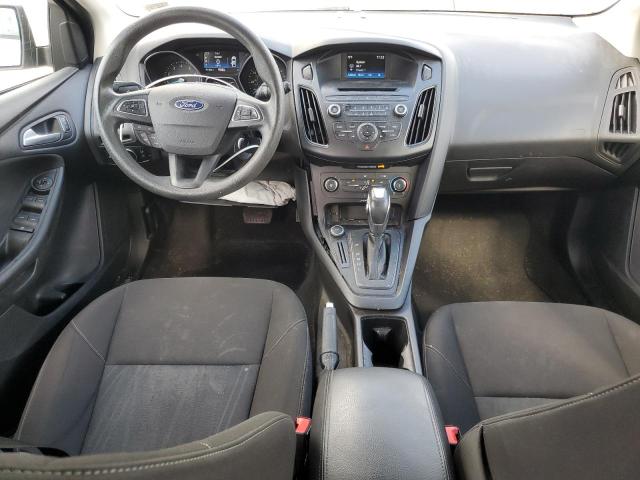 2015 FORD FOCUS SE 1FADP3K21FL203649