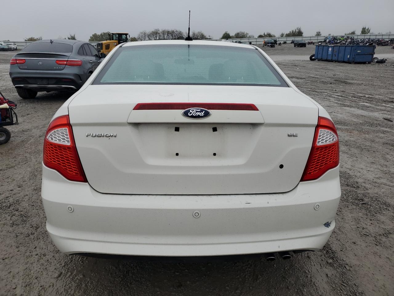 FORD FUSION SE