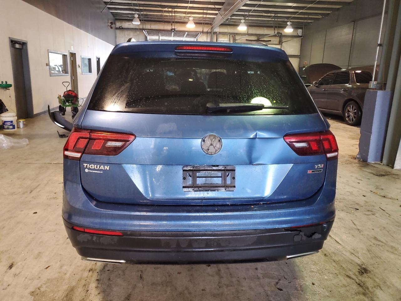 VOLKSWAGEN TIGUAN S