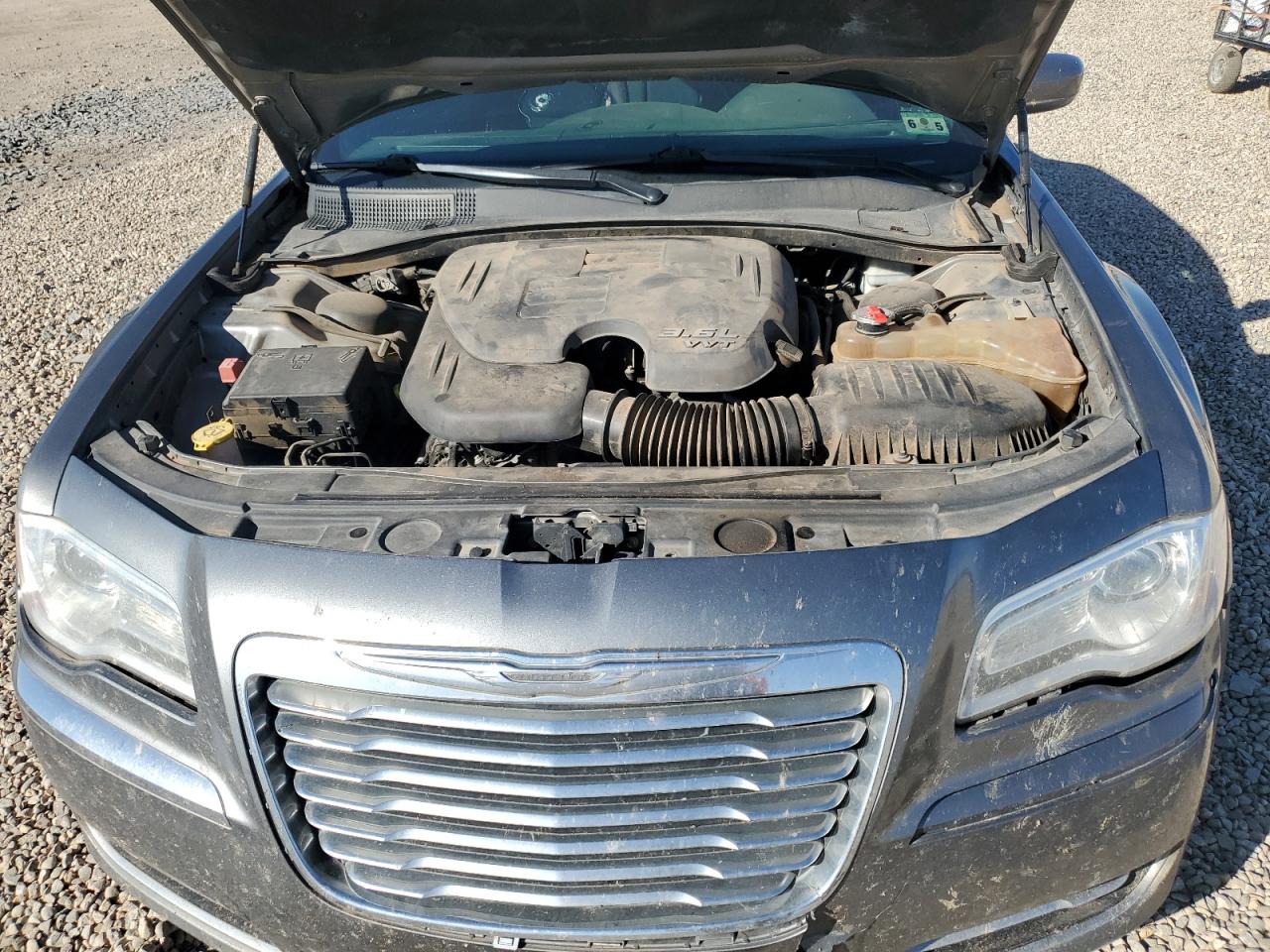 CHRYSLER 300