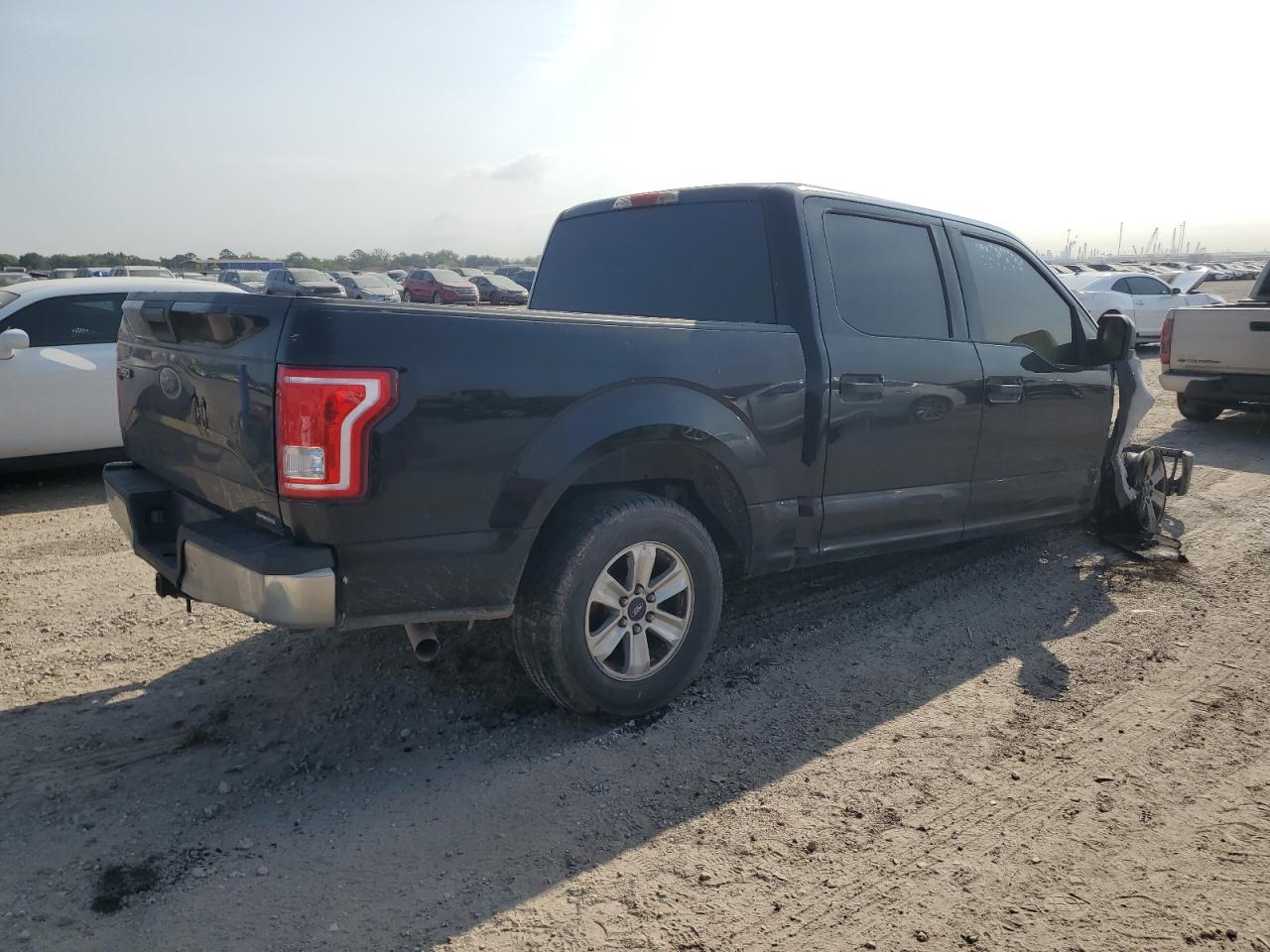 FORD F-150 SUPERCREW