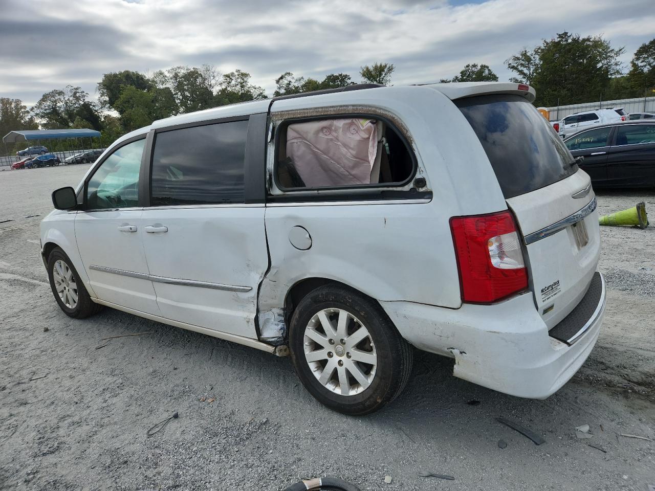 CHRYSLER TOWN & COUNTRY TOURING