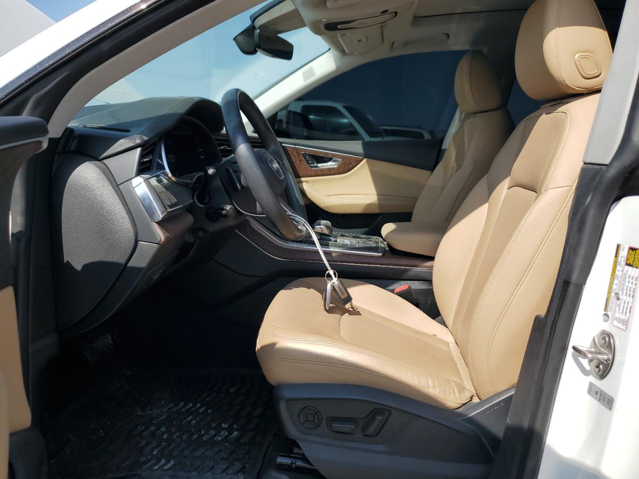 AUDI Q8 PREMIUM PLUS S-LINE