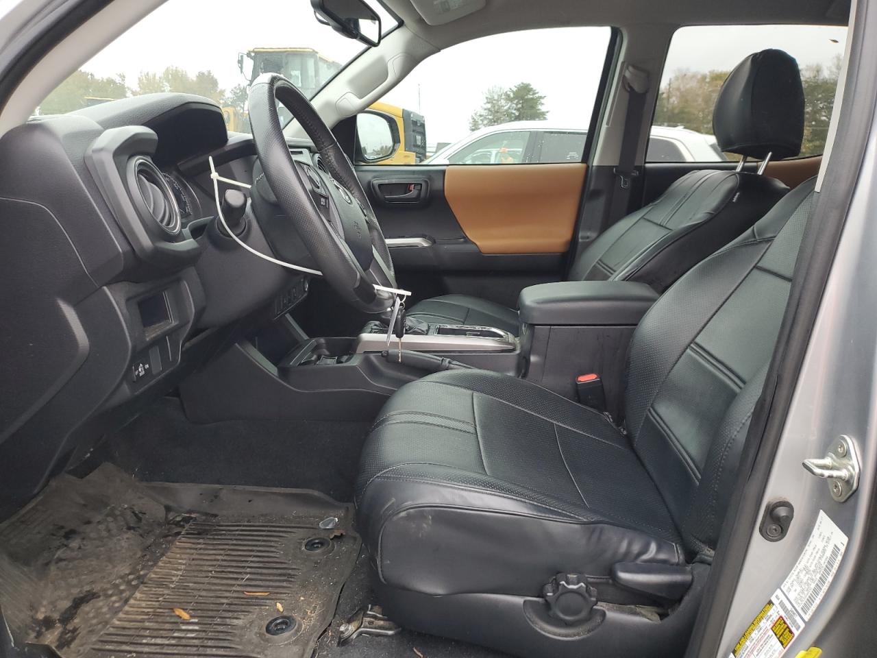 TOYOTA TACOMA DOUBLE CAB