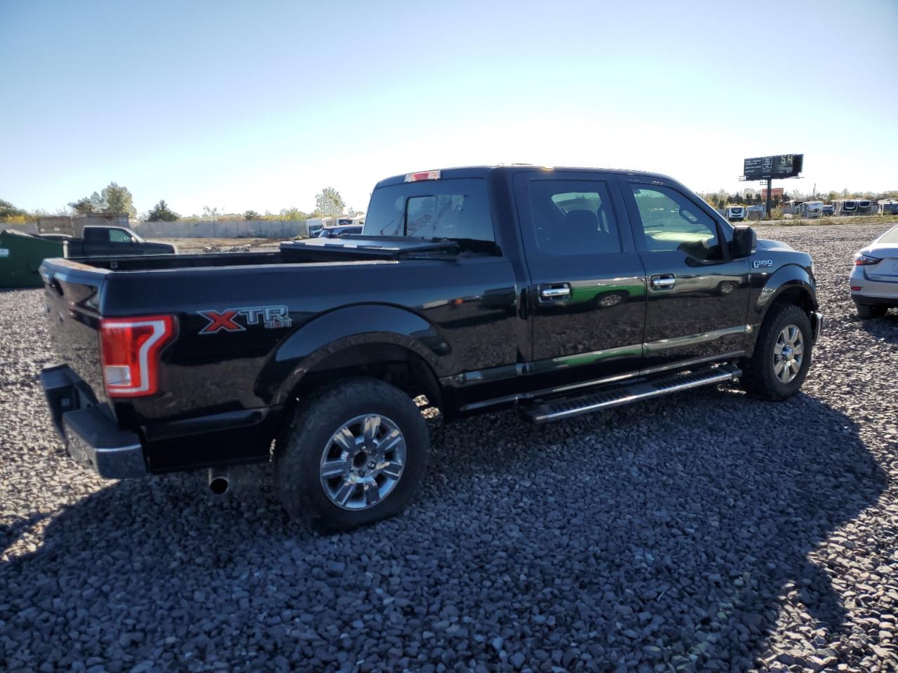 FORD F-150 SUPERCREW
