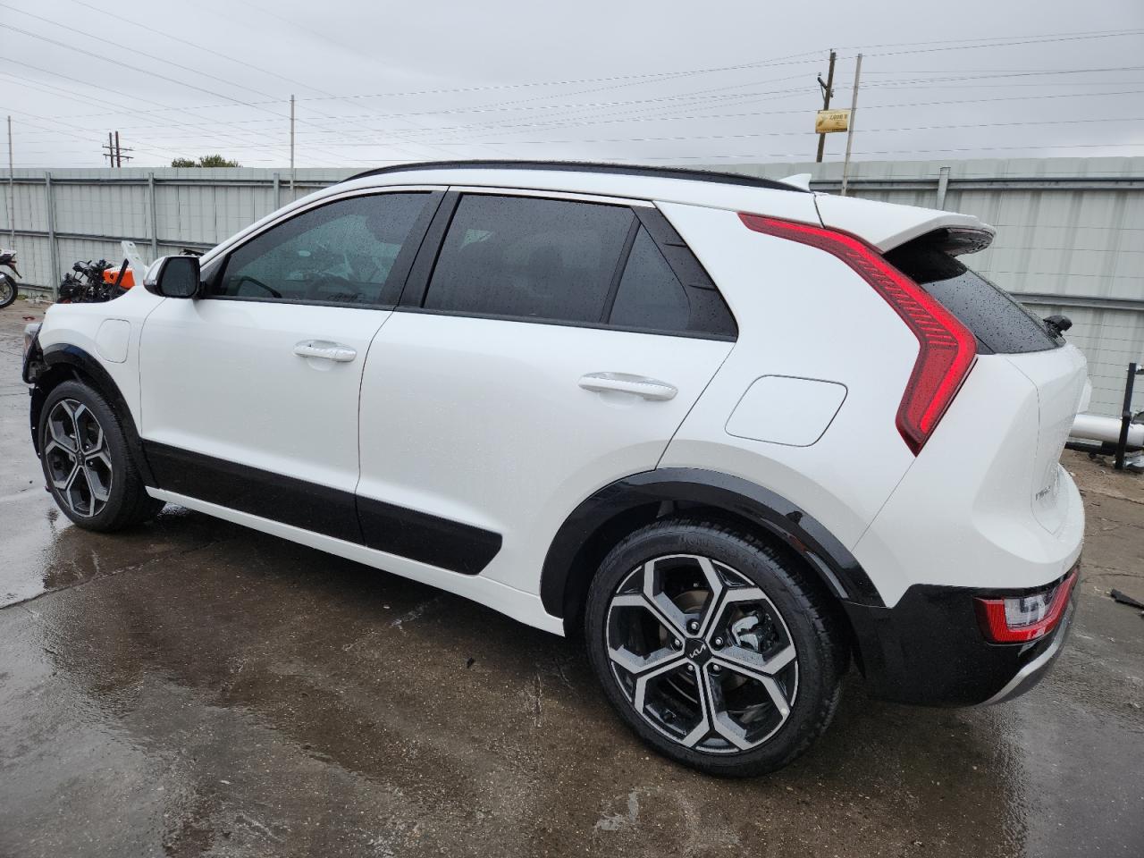 KIA NIRO SX TOURING