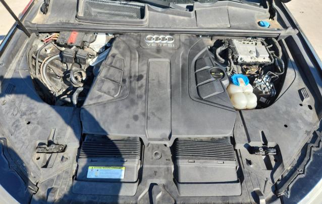 2017 AUDI Q7 WA1VAAF79HD000378