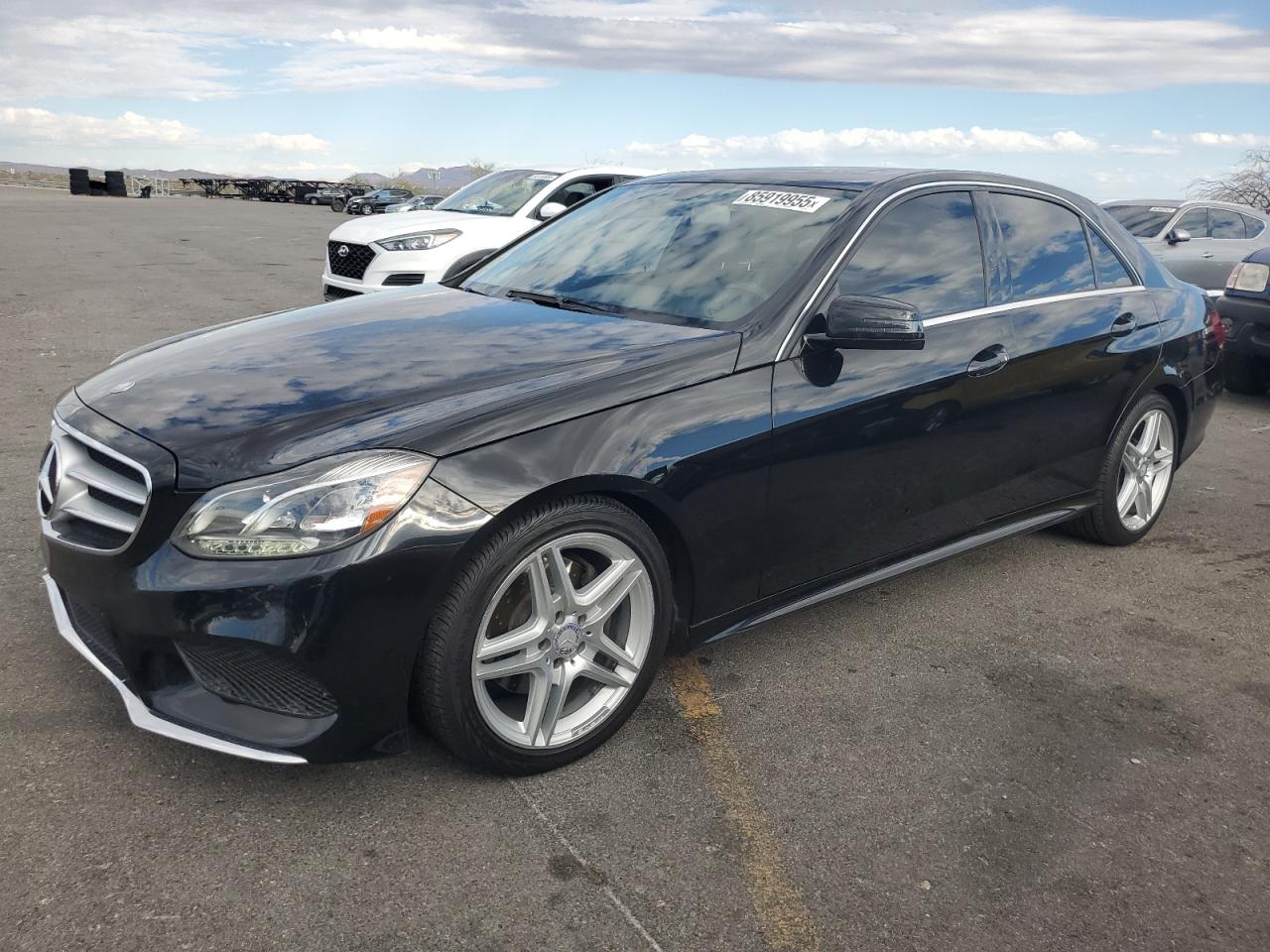 Transportlīdzekļa foto