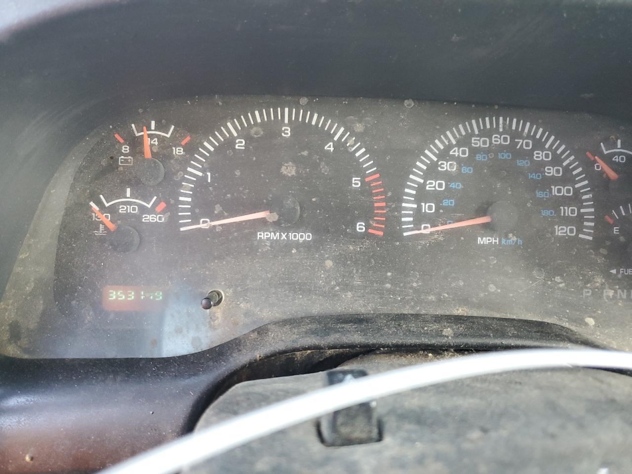 Lot #3271045115 2001 DODGE RAM 2500