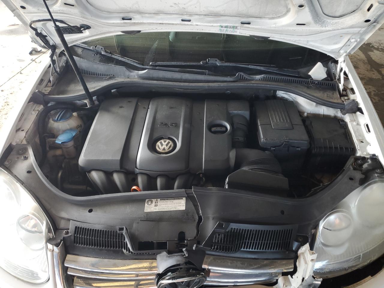 VOLKSWAGEN JETTA LIMITED