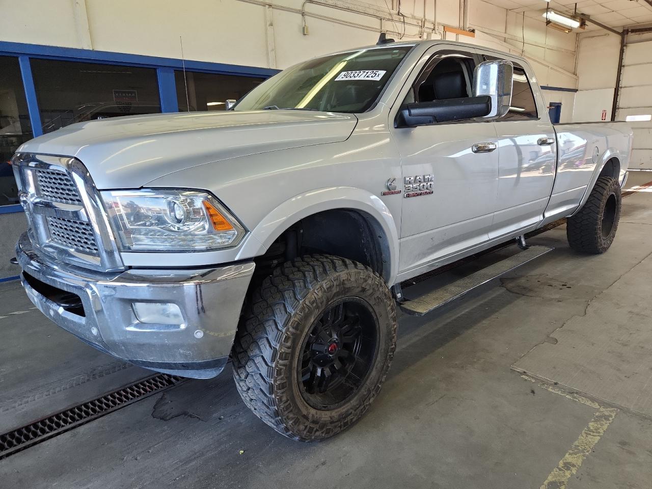 RAM 3500 LARAMIE