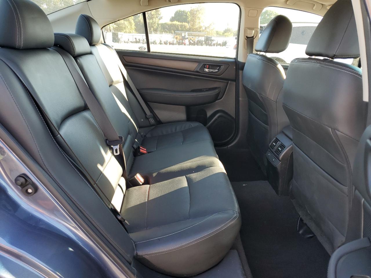 SUBARU LEGACY 2.5I LIMITED