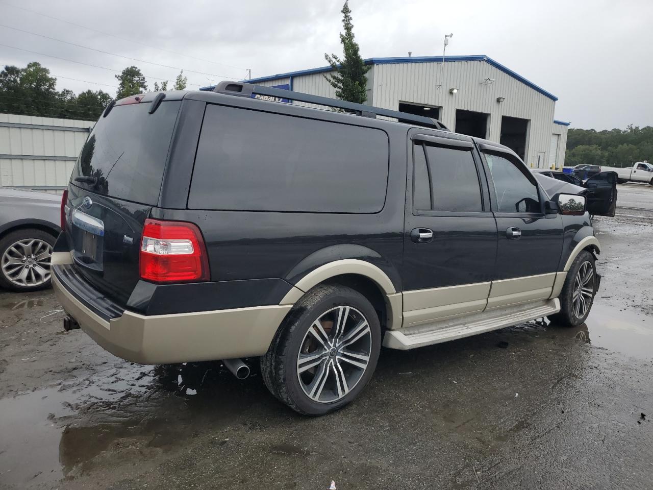 FORD EXPEDITION EL EDDIE BAUER