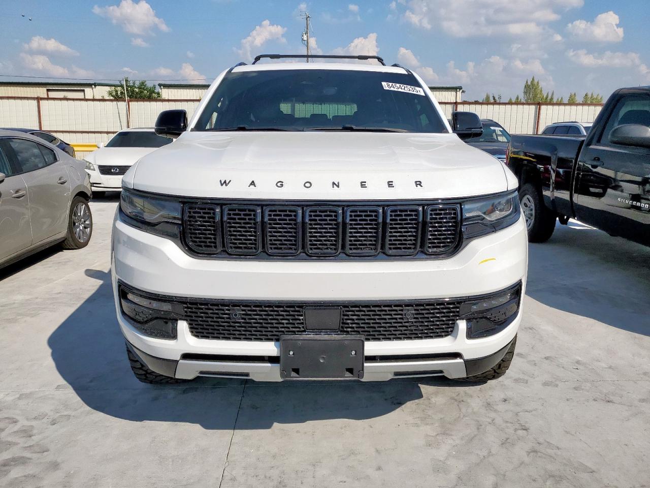 JEEP WAGONEER SERIES II