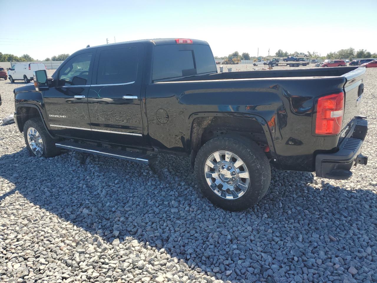 GMC SIERRA 2500HD K2500 DENALI