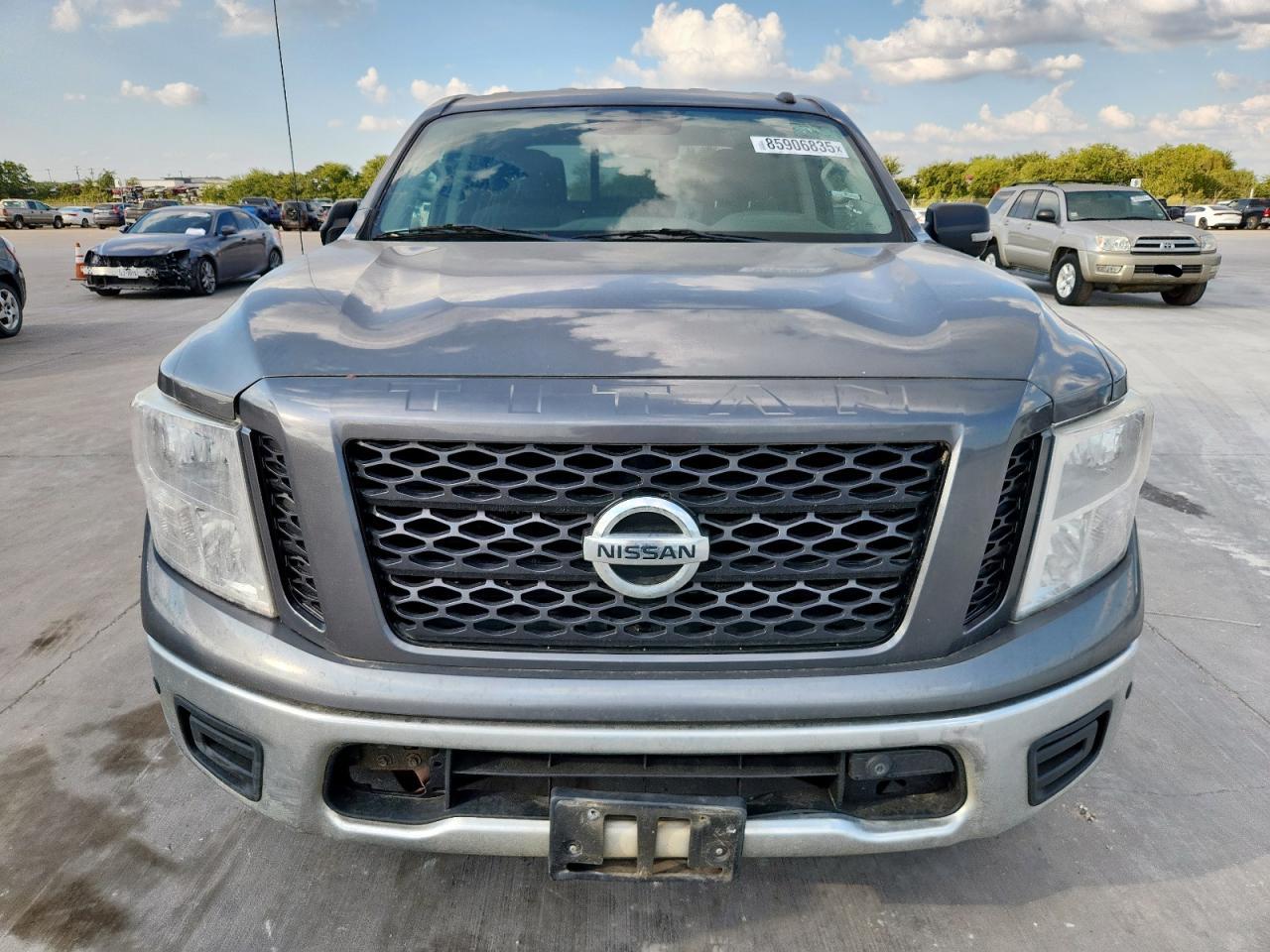 NISSAN TITAN PLATINUM RESERVE