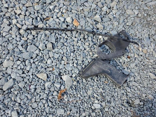 2017 HYUNDAI SANTA FE S - 5XYZUDLB5HG421721