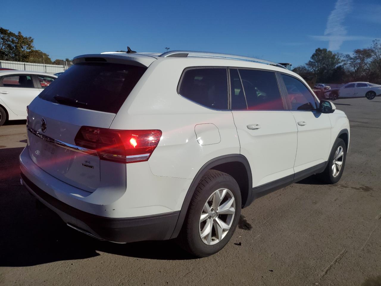 VOLKSWAGEN ATLAS SE