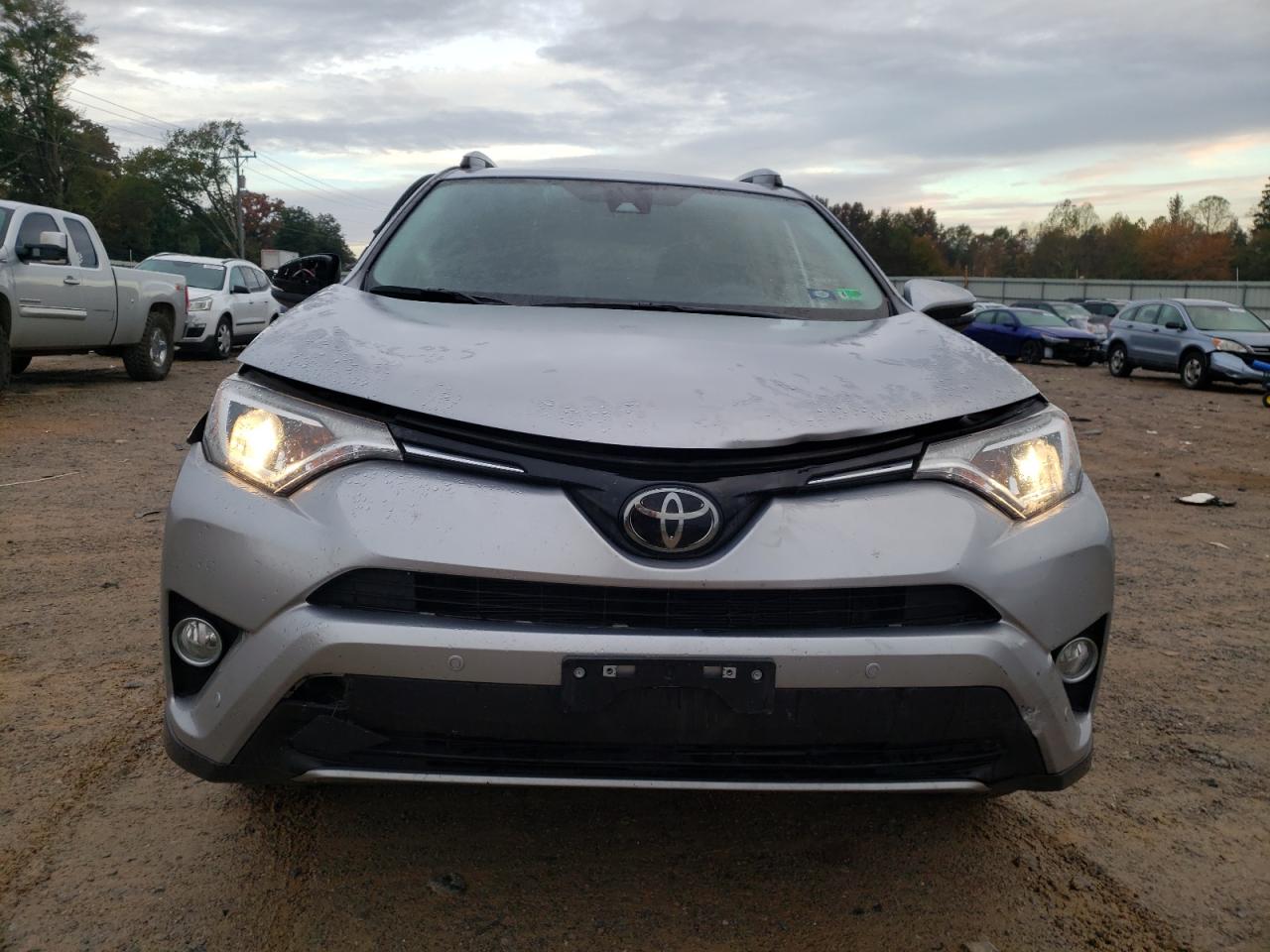 TOYOTA RAV4 ADVENTURE