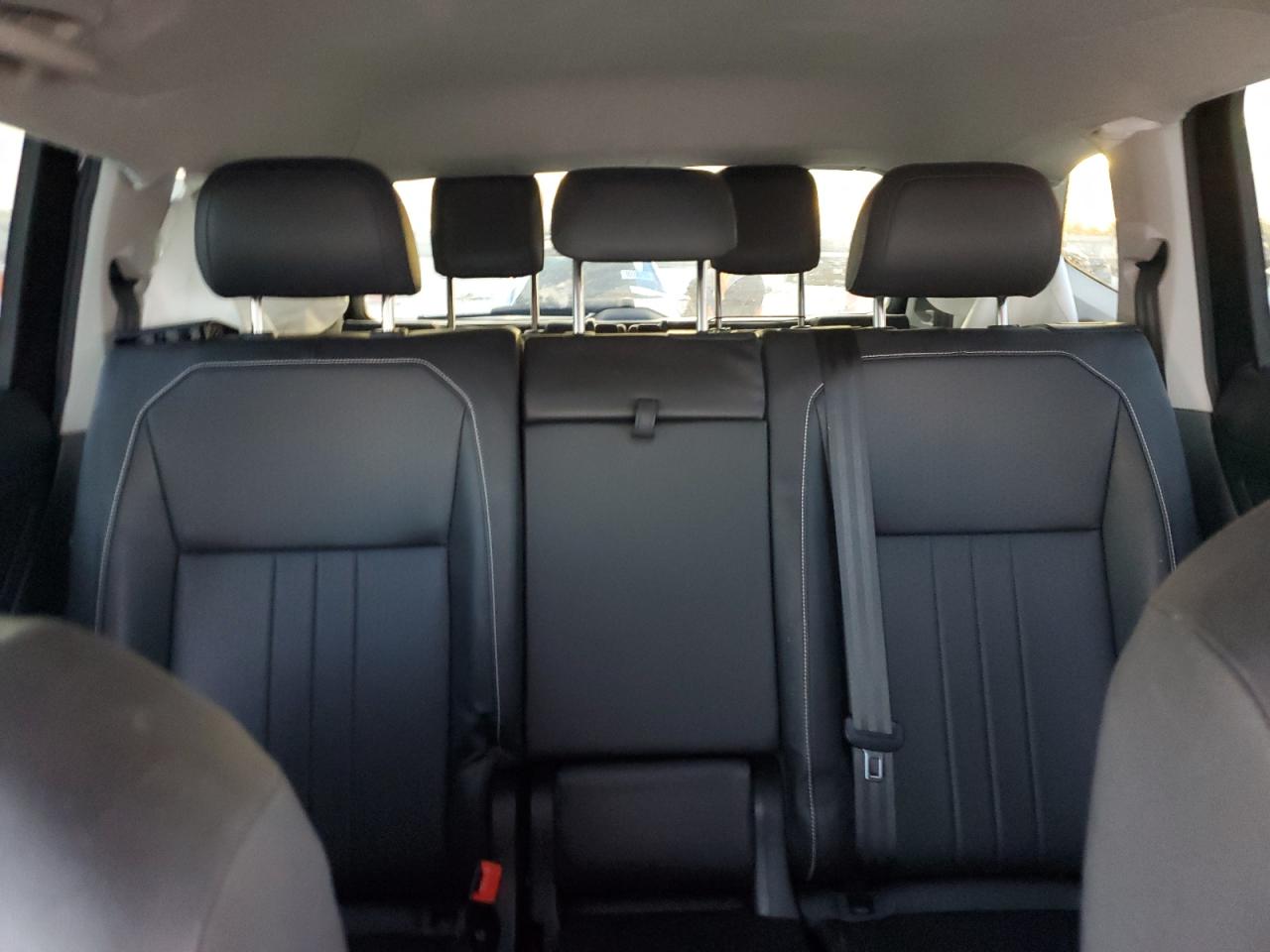 VOLKSWAGEN TIGUAN SE