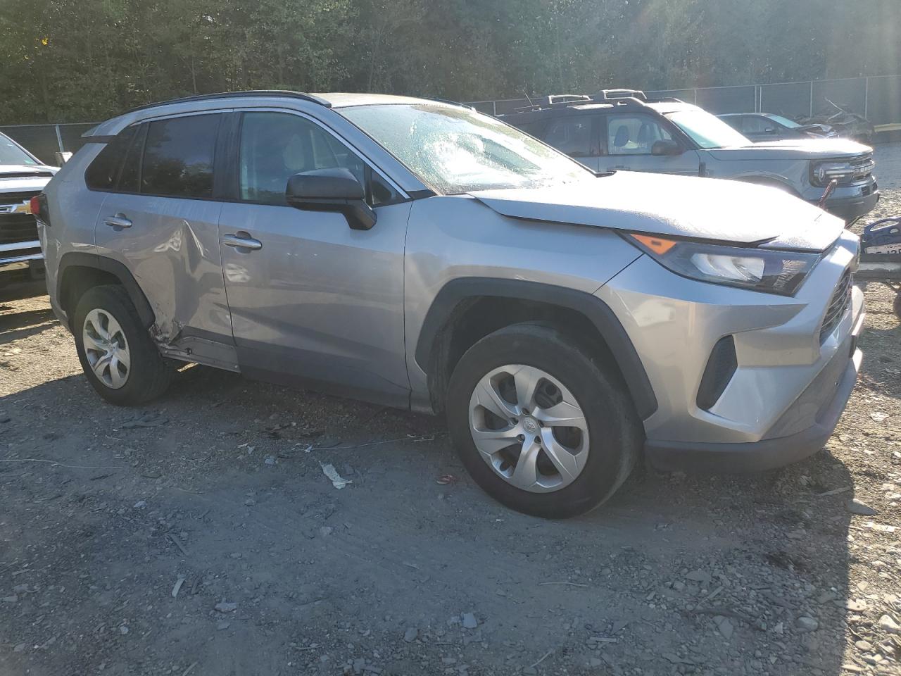 TOYOTA RAV4 LE
