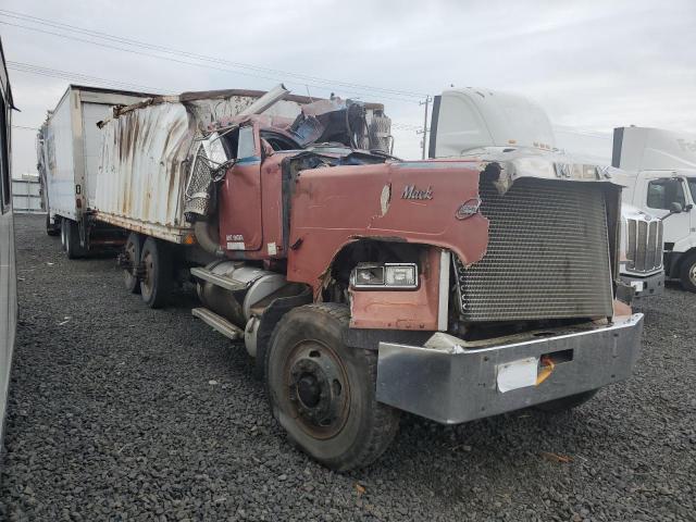 Global Auto Auctions: 1986 MACK 700 RW700