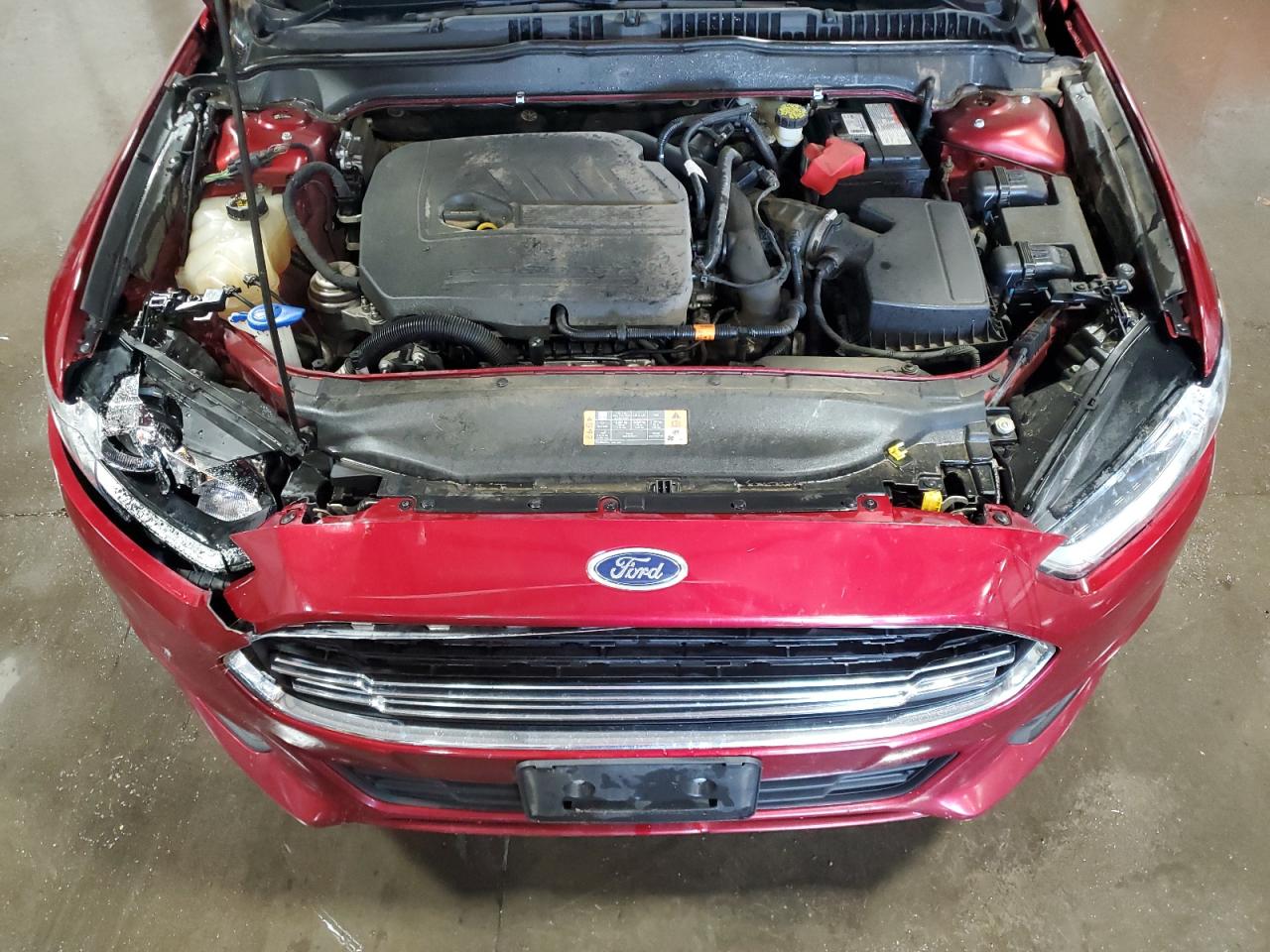 FORD FUSION SE