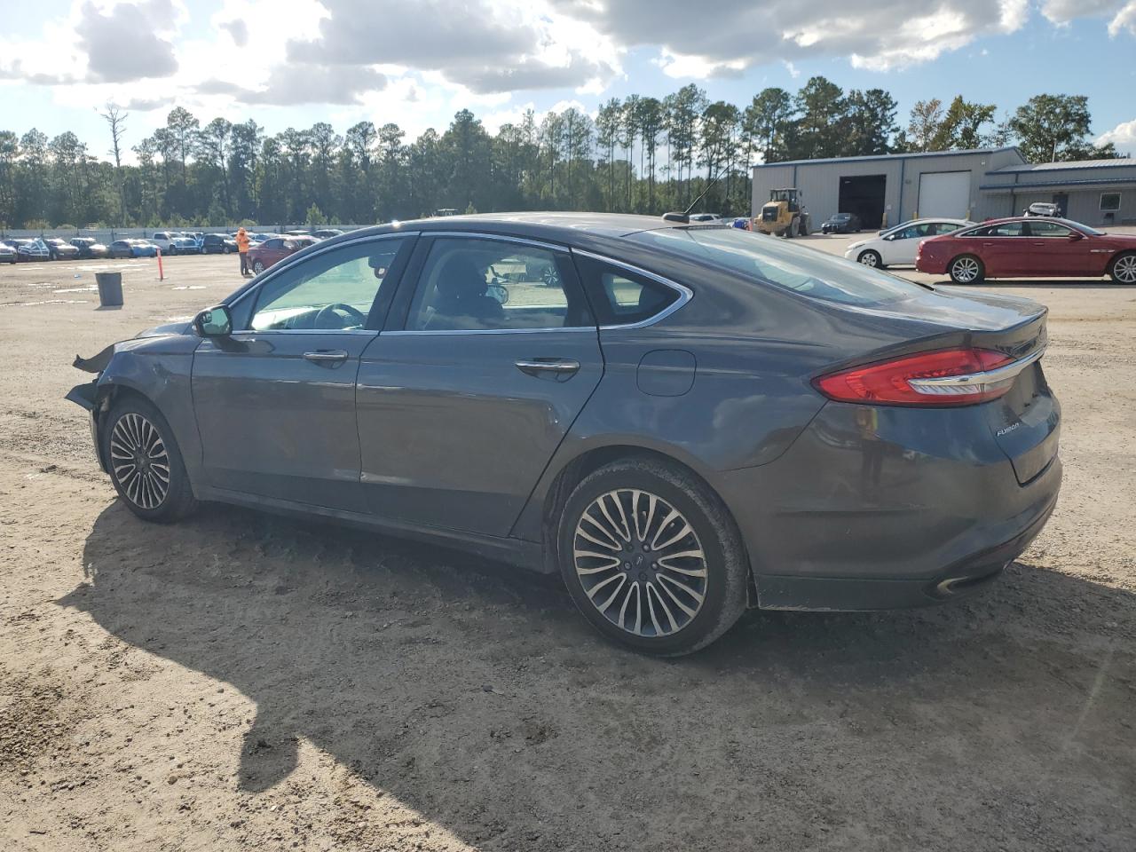 FORD FUSION SE