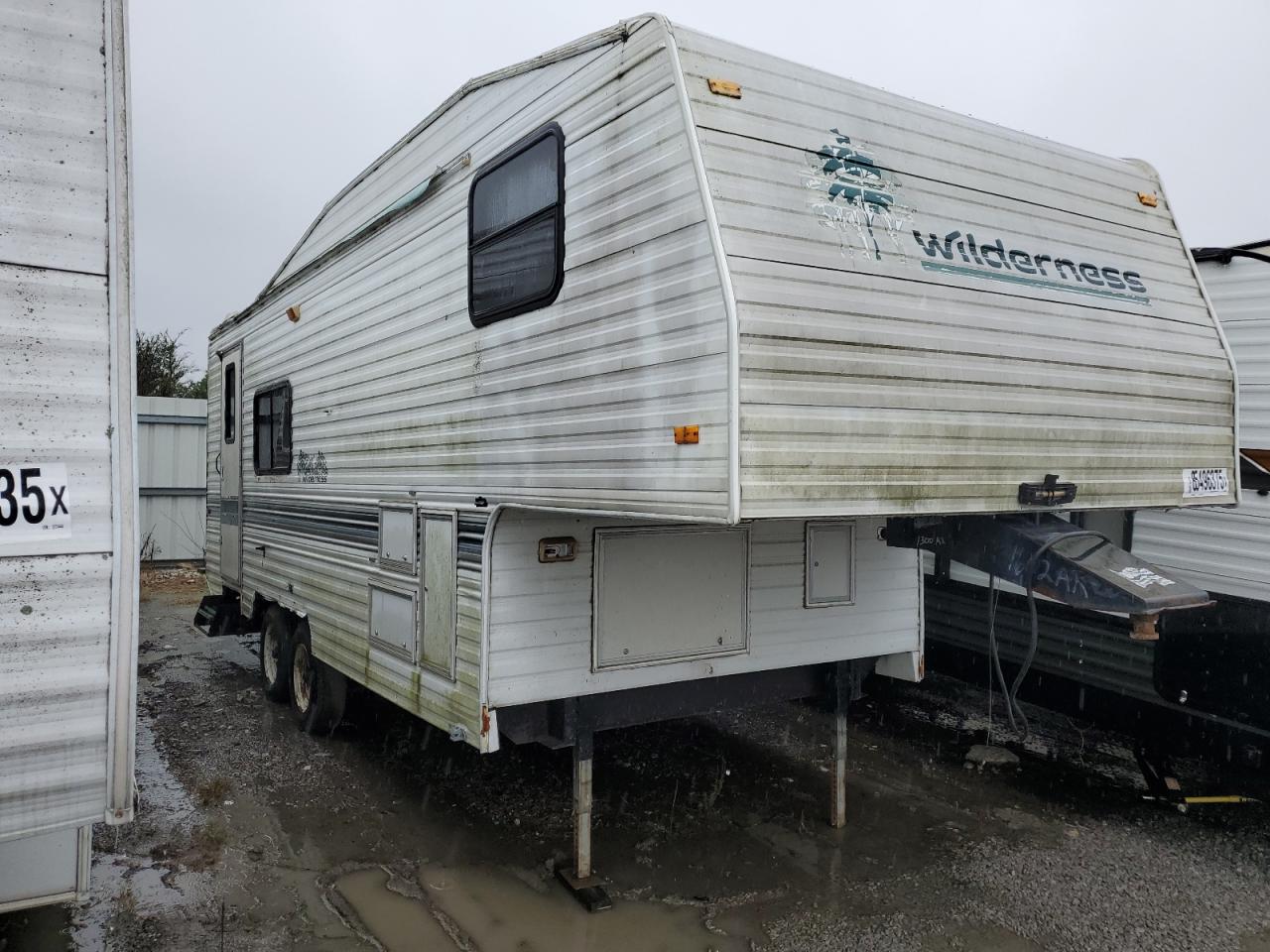 Lot #3282459571 1995 FLEETWOOD WILDERNESS