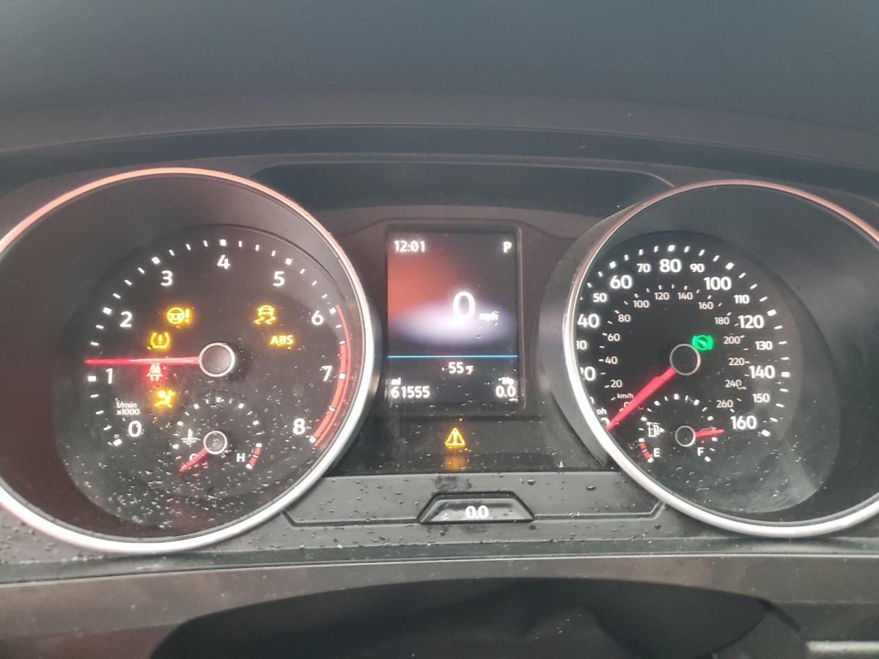 VOLKSWAGEN TIGUAN SE