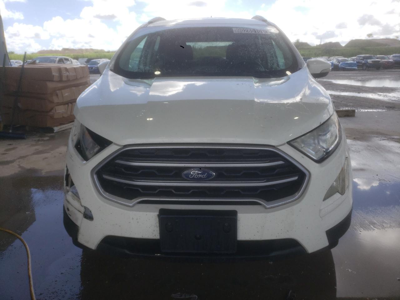 FORD ECOSPORT SE