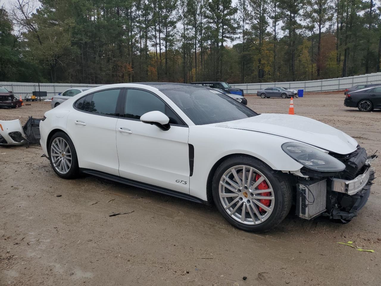 PORSCHE PANAMERA GTS