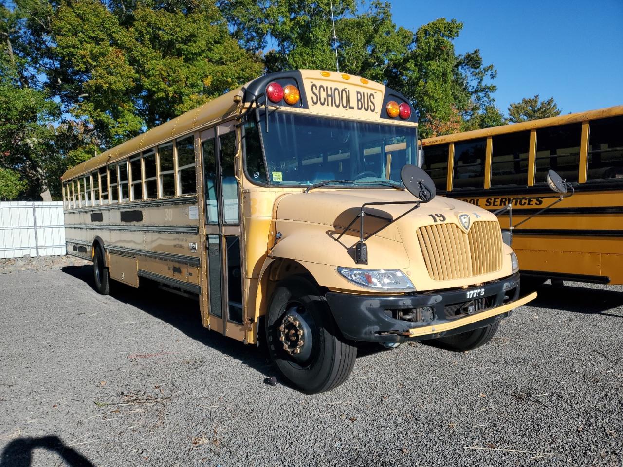 Lot #3265900144 2010 IC CORPORATION CE SERIES SCHOOL