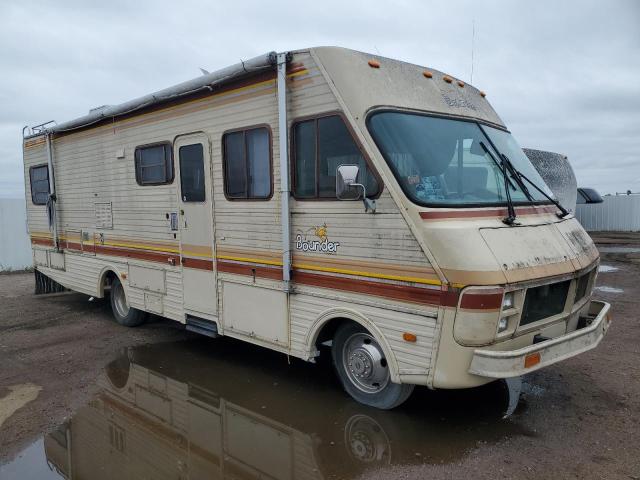 CHEVROLET P30 1987 1GBKP37W3H3312439 photo #1