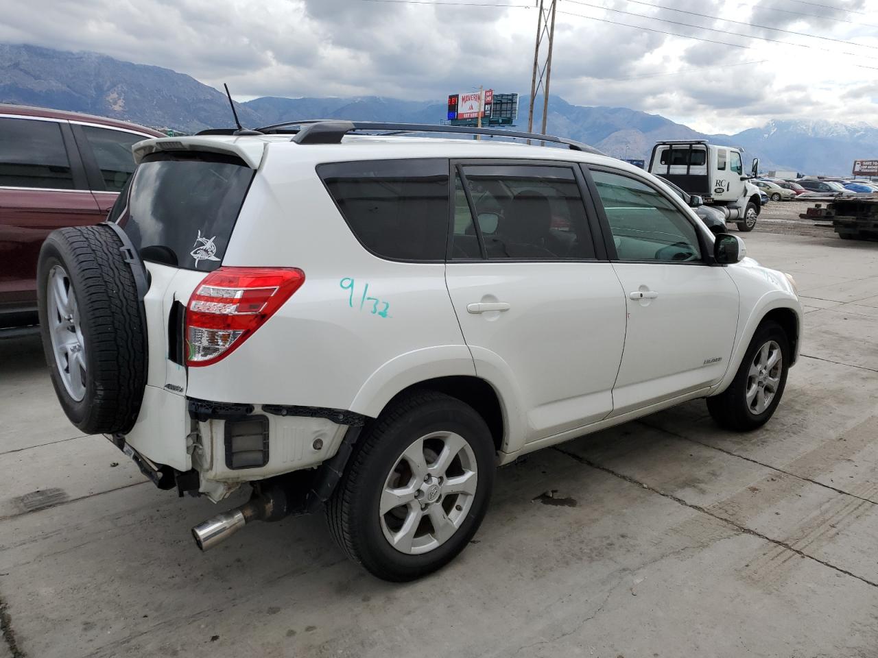TOYOTA RAV4 LIMITED