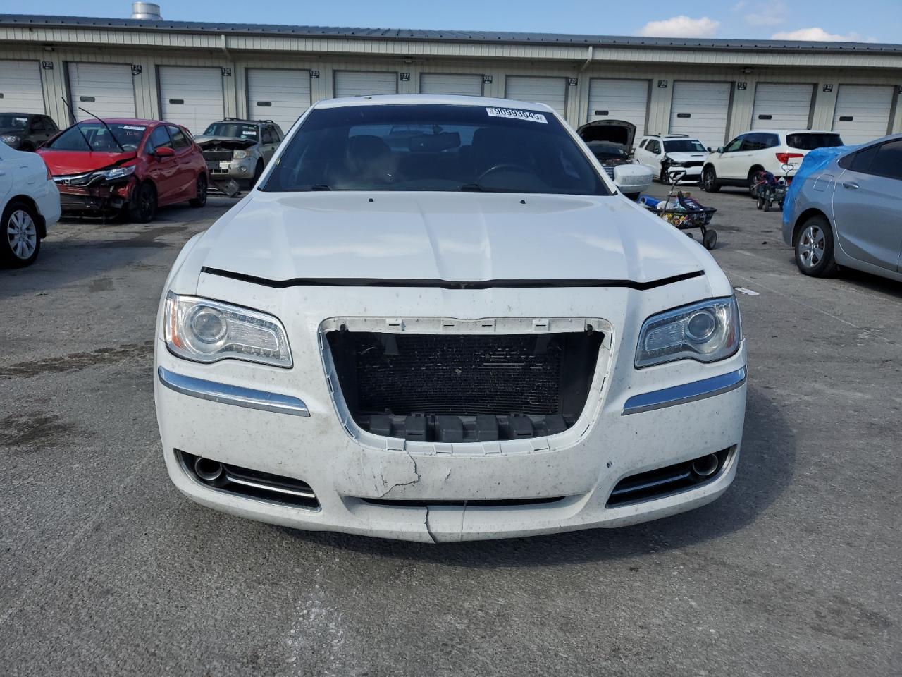 CHRYSLER 300
