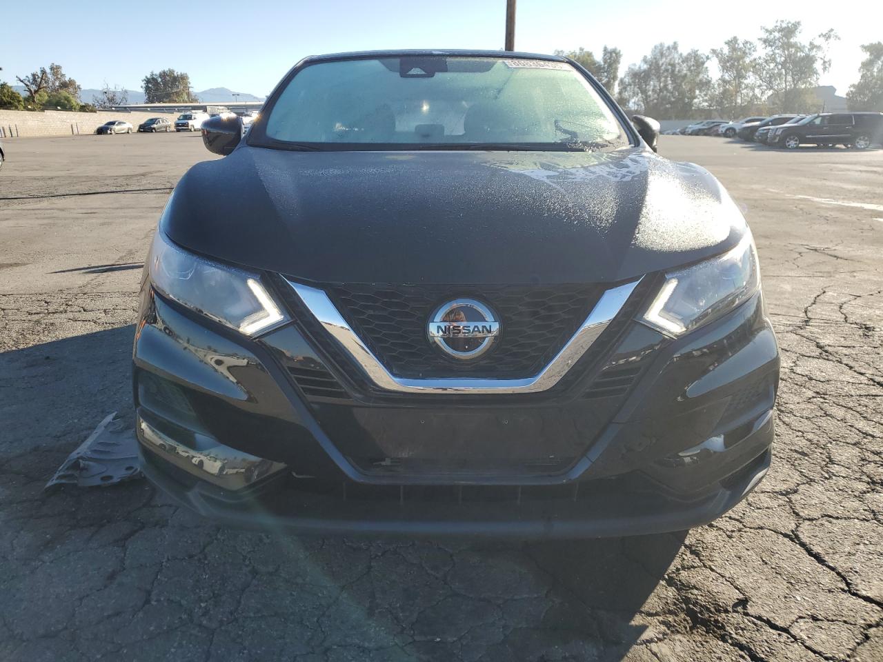 NISSAN ROGUE SPORT S