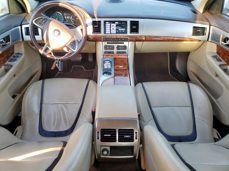 2015 JAGU XF 3.0 SPORT - SAJWA0F78F8U59106