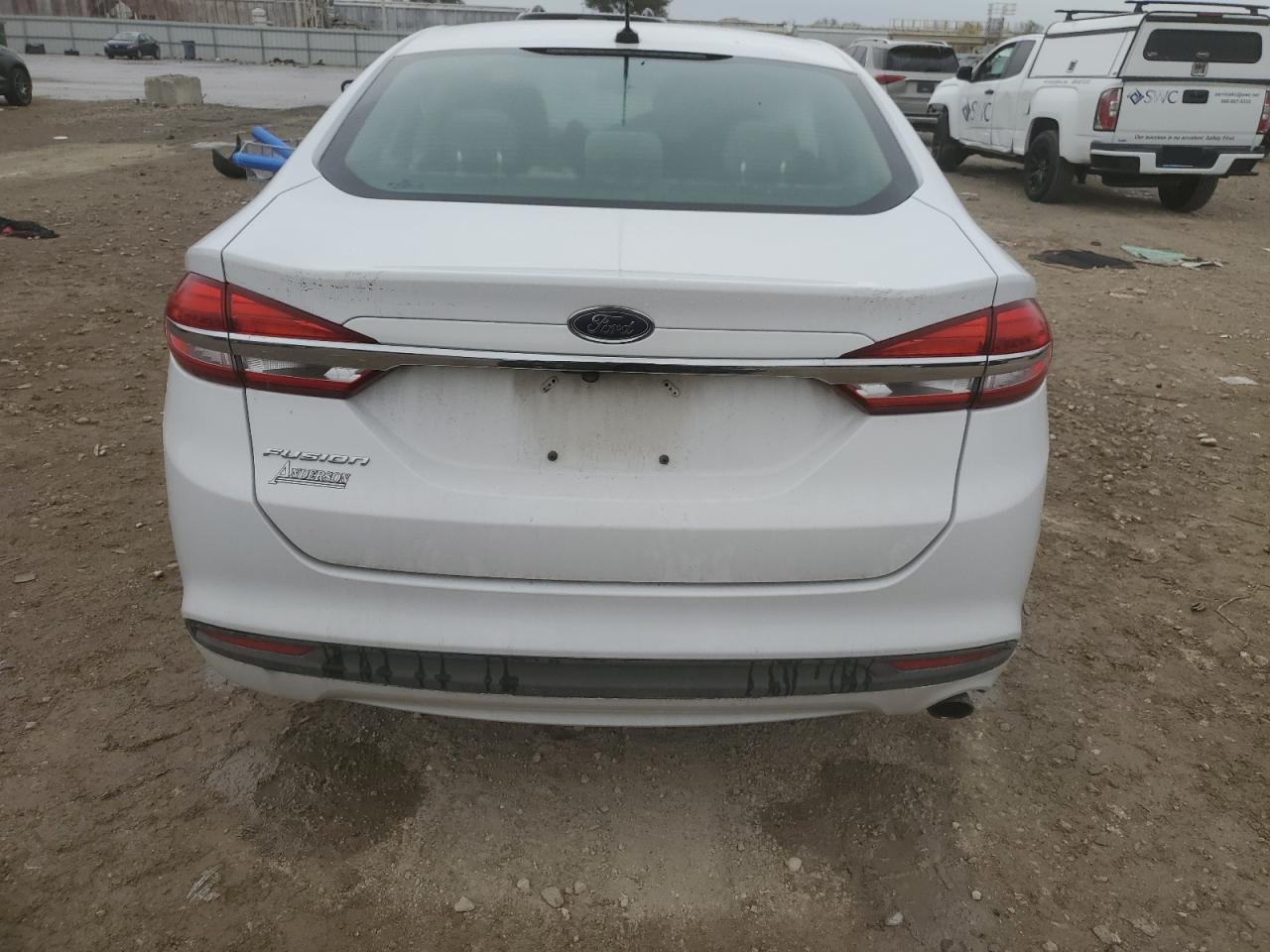 FORD FUSION S