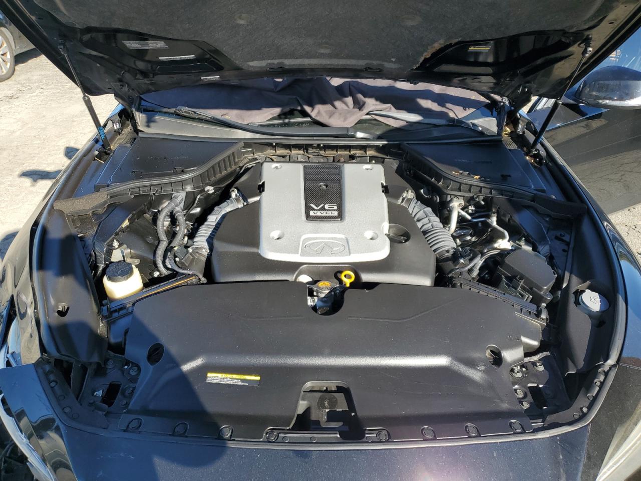 INFINITI Q50 BASE