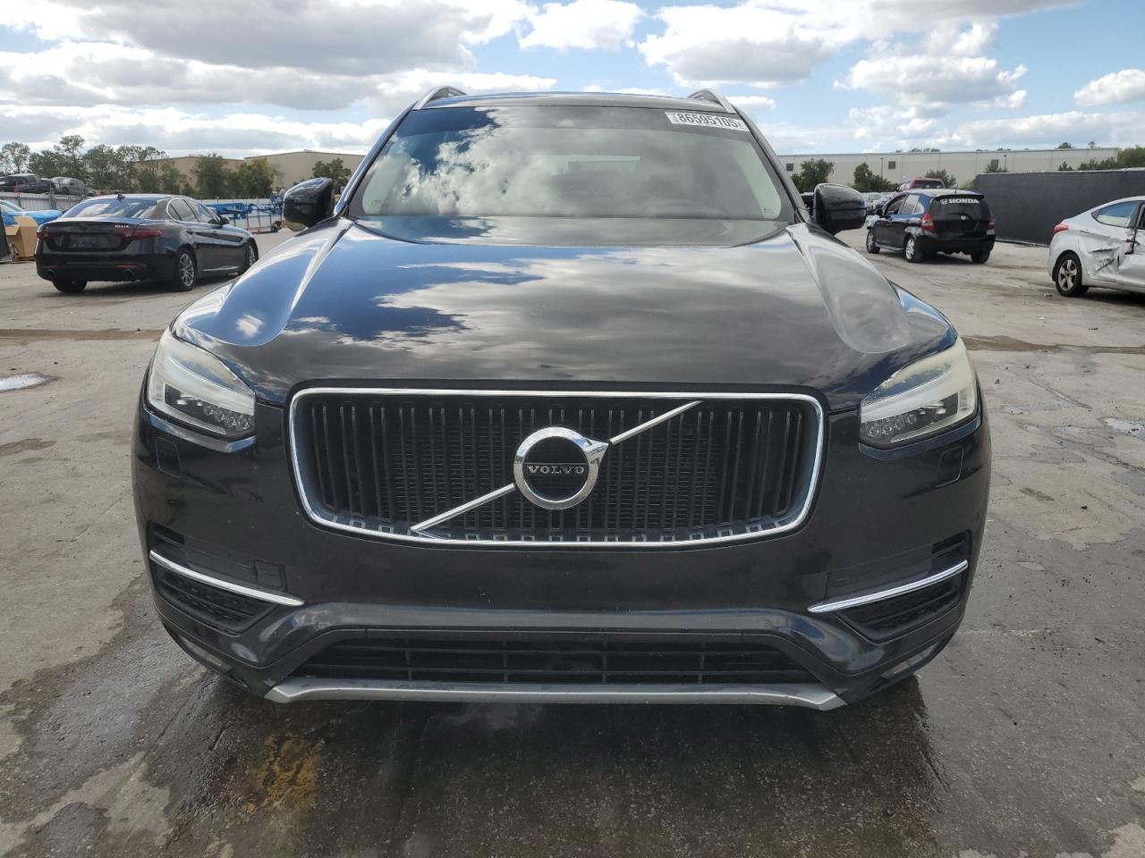 VOLVO XC90 T6