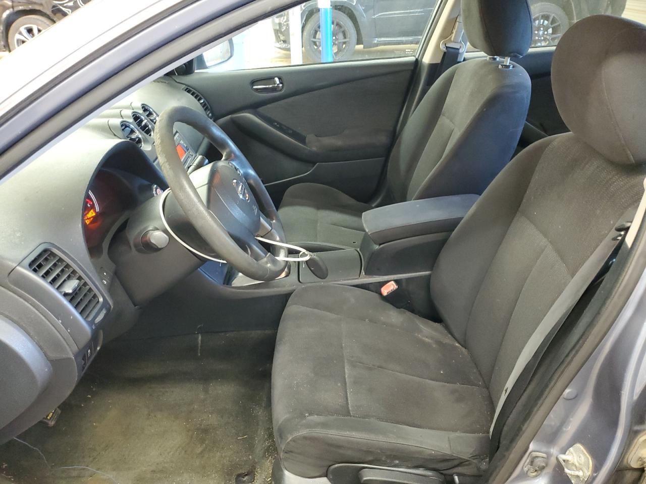 NISSAN ALTIMA BASE