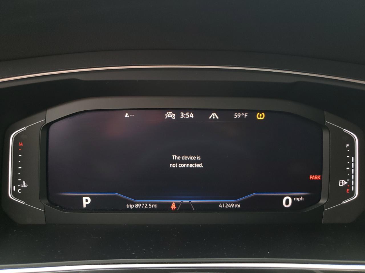 VOLKSWAGEN TIGUAN SE