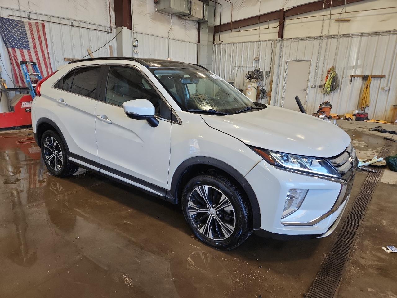 MITSUBISHI ECLIPSE SE