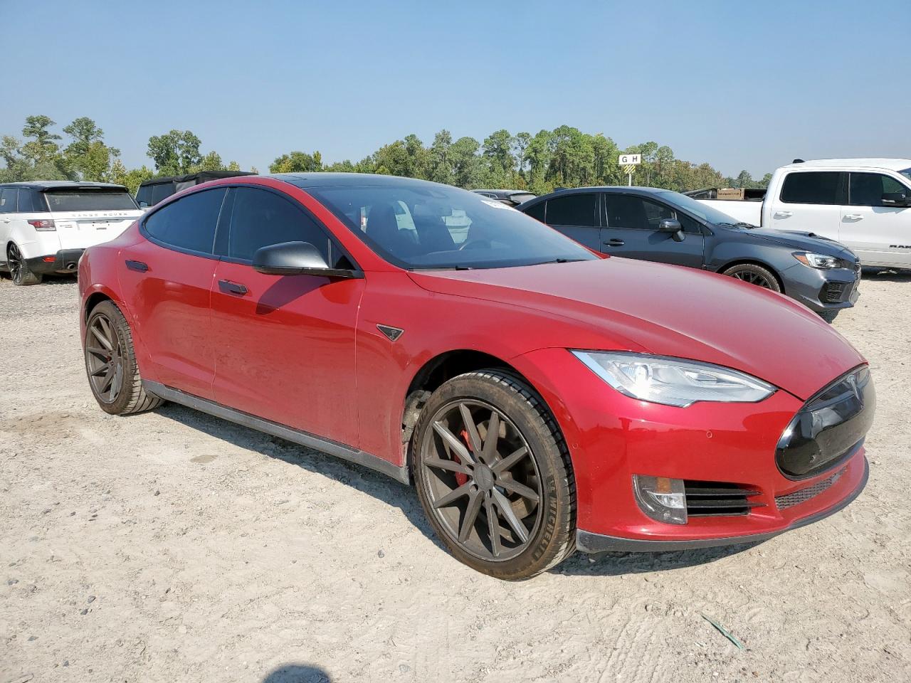 TESLA MODEL S